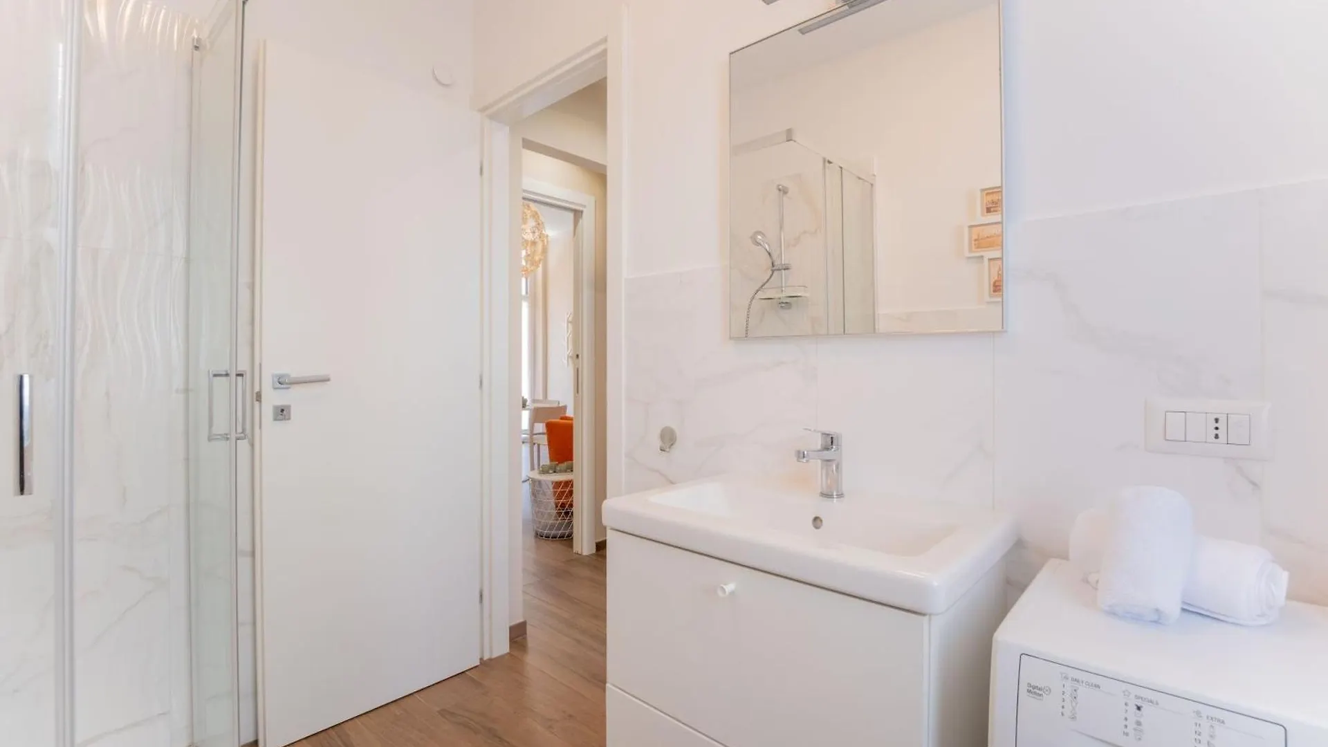 Casa Margherita Tra Charme E Verde Casorate Sempione Apartment